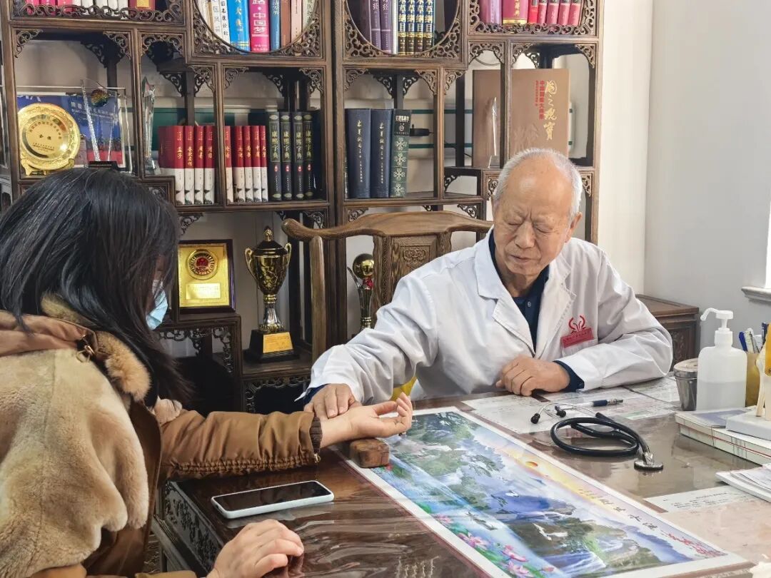 1765421320340073957.jpg auto